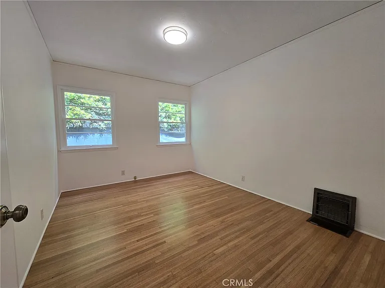 240 Euclid St — Photo 19