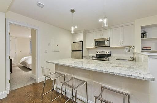 2nd image of 4 Claremont Park #1