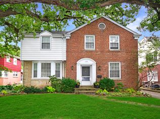 915 S Western Ave, Park Ridge, IL 60068