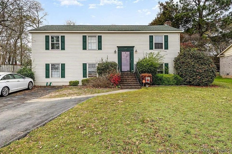 1st image of 517 Deerpath Drive