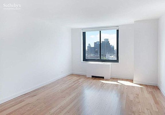 5th image of 40 E 94th St APT 23A