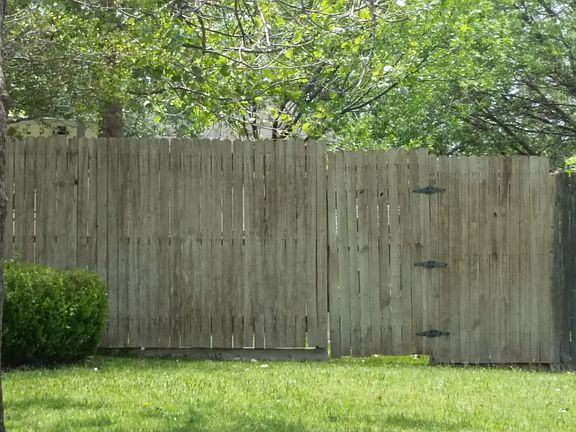 fence power washed