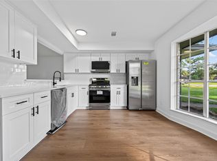 20518 Treetop Ln, Spring, TX 77388