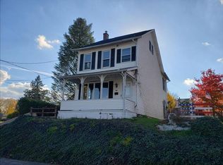 158 S 3rd St, Coplay, PA 18037