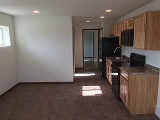 4th image of 1610 Gilson St #B