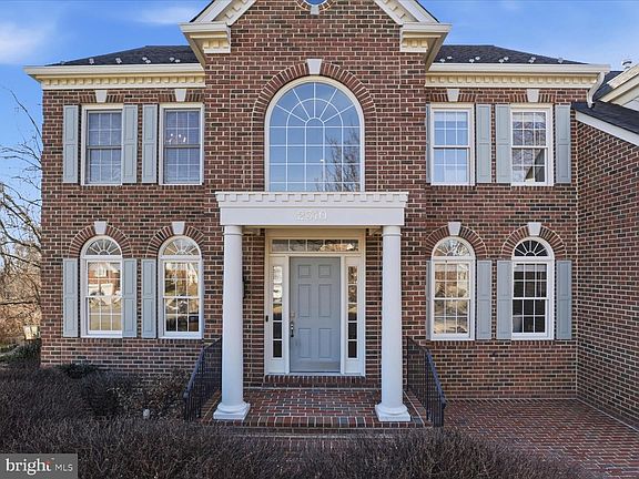 5th image of 2310 Colonel Lindsay Ct