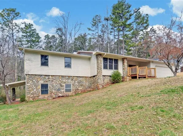75 Fern Valley Cir, Toccoa, GA 30577