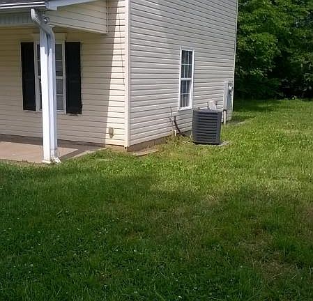 3rd image of 214 Harrison St