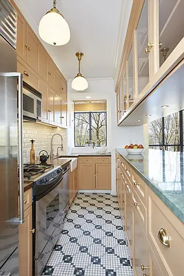 Sold by Brown Harris Stevens | media 24