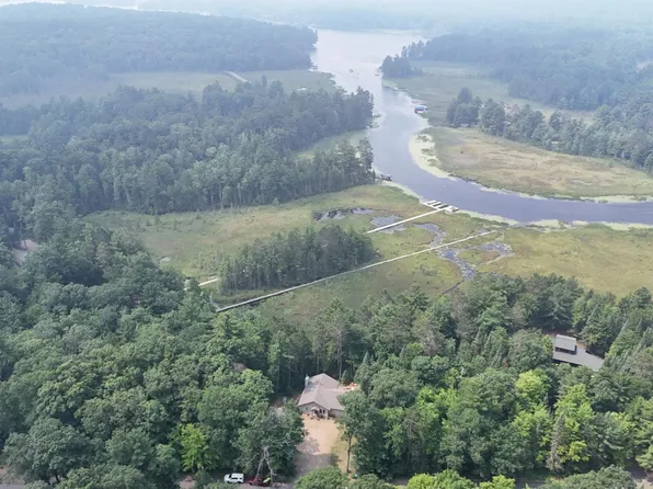 9097 Thoroughfare Rd, Minocqua, WI 54548