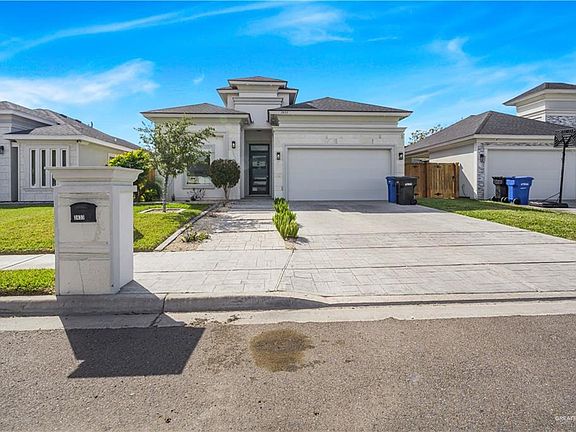 3rd image of 3433 Camellia Ave