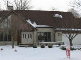 18428 S Salem Row, Strongsville, OH
