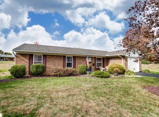 679 Liberty Ln, Westerville, OH