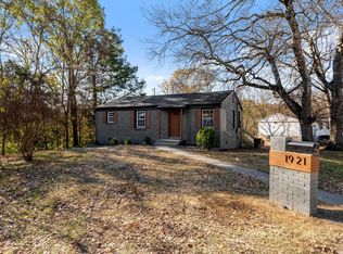 1921 Louanne Dr, Nashville, TN 37217