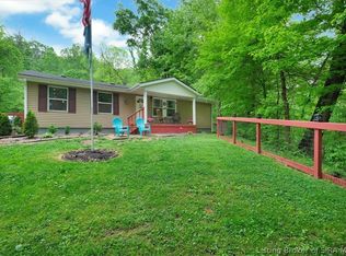 150 Bald Knob Rd, New Albany, IN 47150