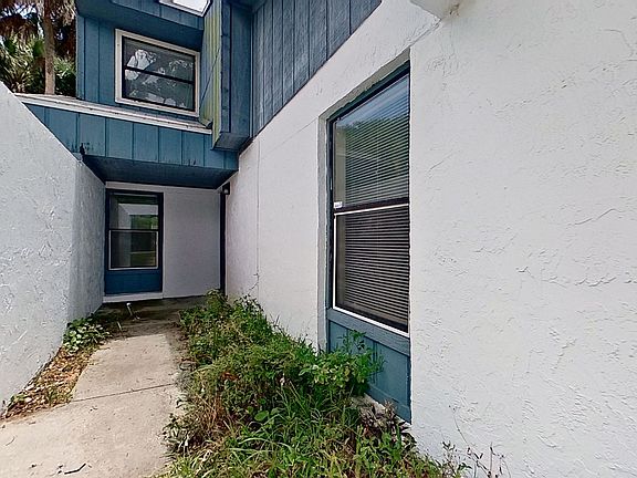 2nd image of 2865 Wonderwood Ln