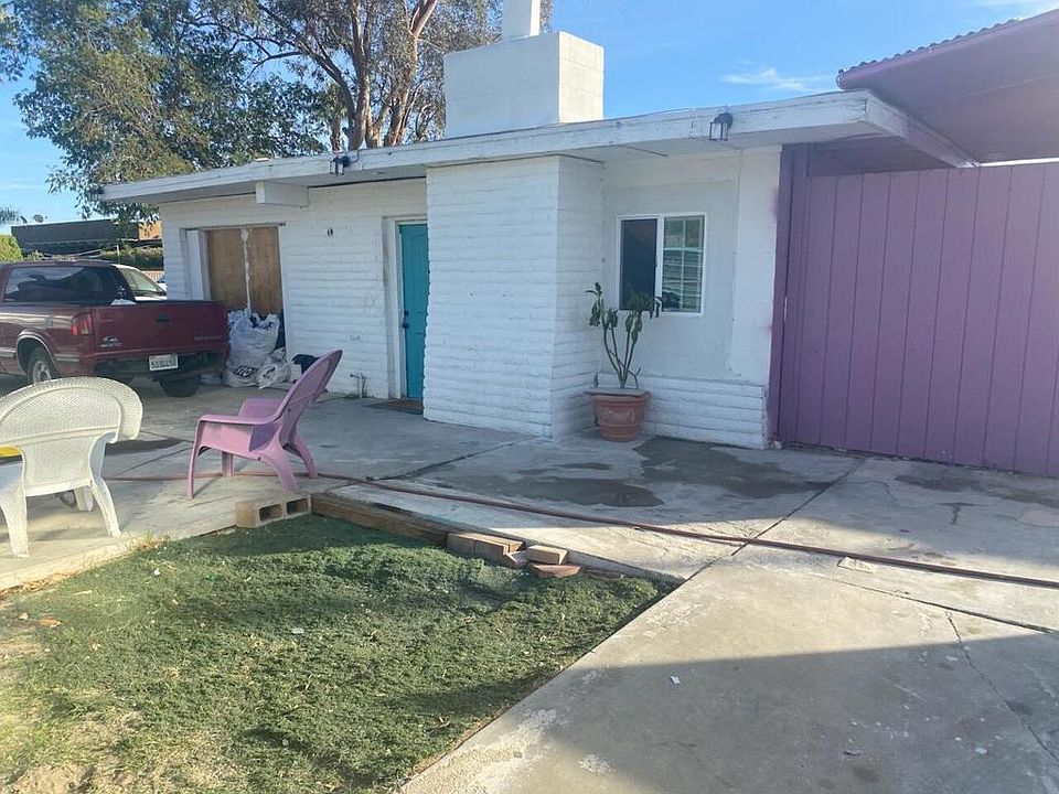1st image of 72865 La Canada Way