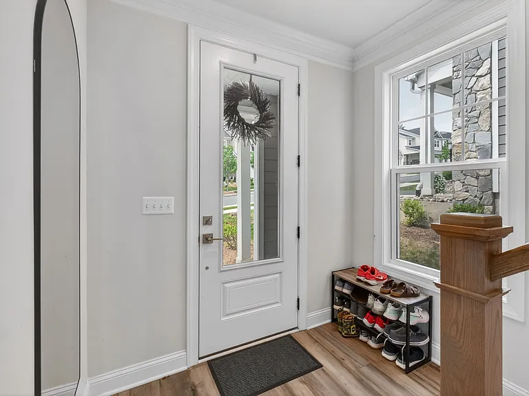 1262 Laconia Ln — Photo 22