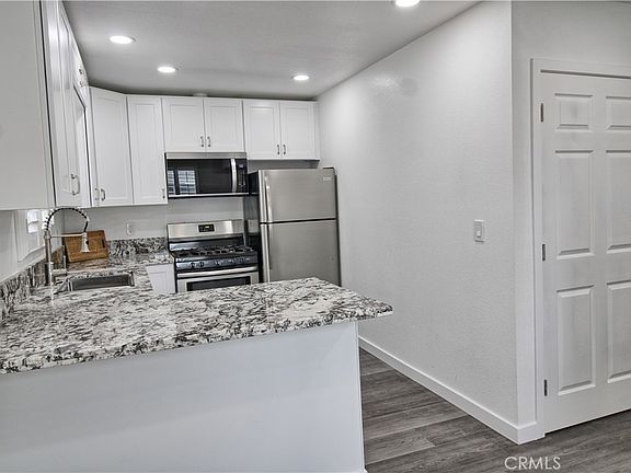 5th image of 35391 Yucaipa Blvd #2