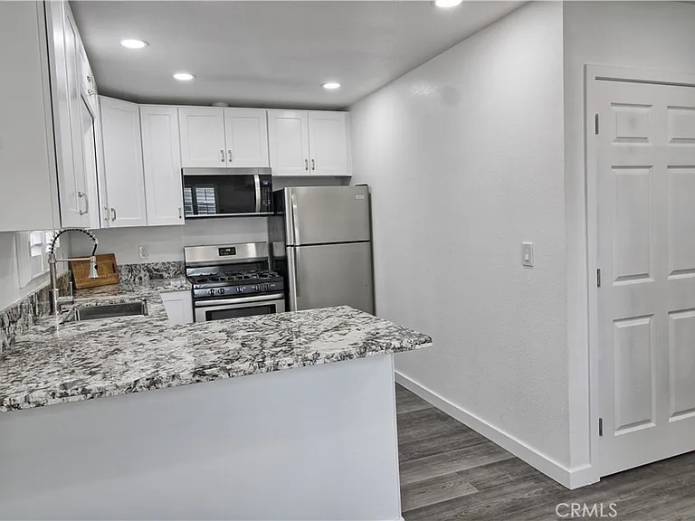 35391 Yucaipa Blvd #2 — Photo 5