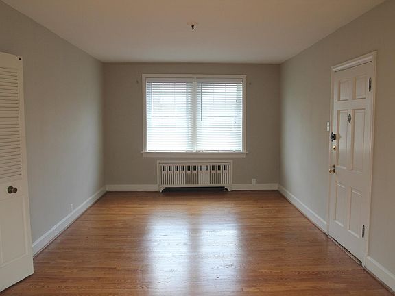 2nd image of 7754 Kingsbury Blvd APT 3N