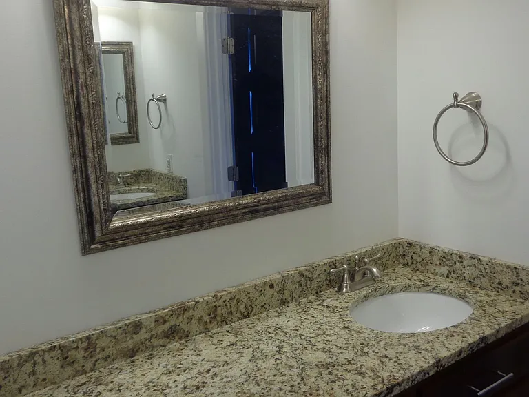 701 McDonald Ave — Photo 21