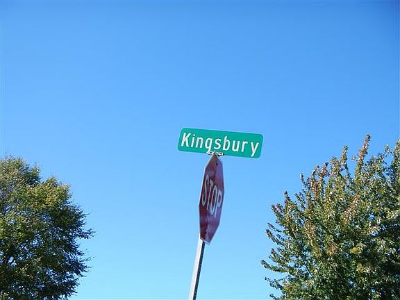 5th image of 39601 Kingsbury Dr