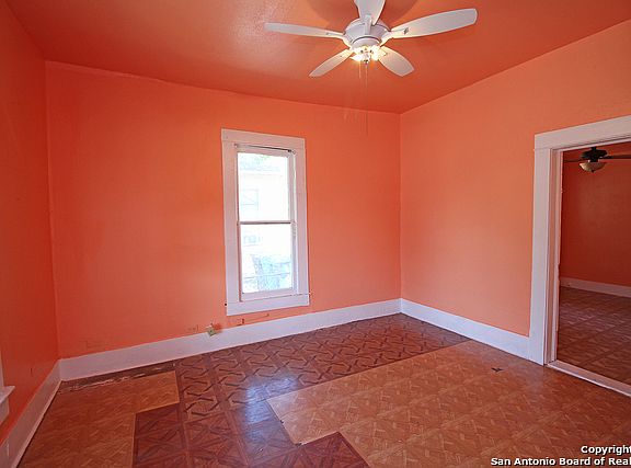 4th image of 243 Ada St