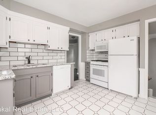 11912 Derby Rd, Cleveland, OH 44125