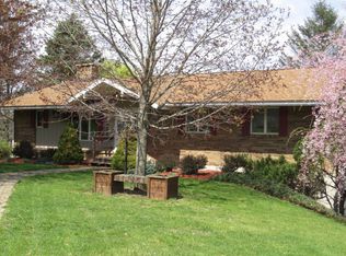 195 Maple Ave, Lehighton, PA 18235