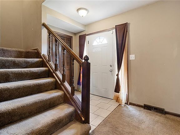 4th image of 6170 E 129th St