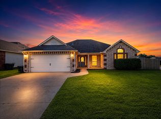5202 S Redbud Dr W, Sand Springs, OK 74063