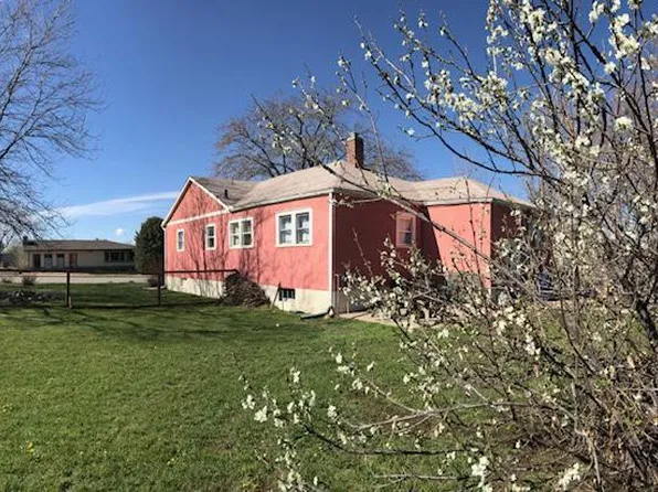 405 4th St #B, Frederick, CO 80530