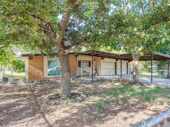 302 SCOTTY DR, San Antonio, TX 78227