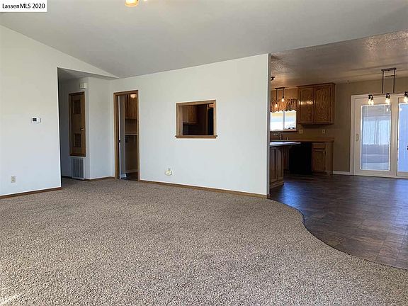 4th image of 420 N Mesa St
