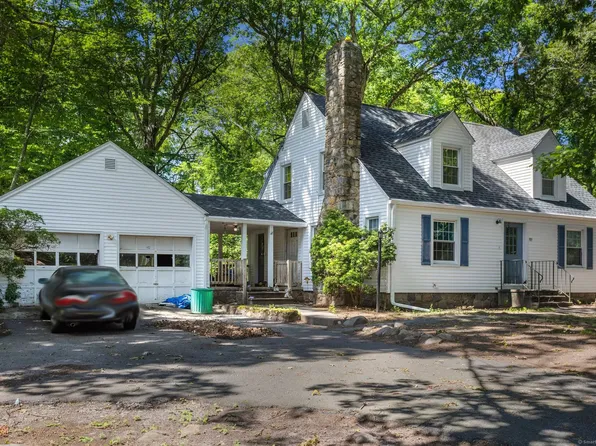 103 Cow Hill Road, Clinton, CT 06413
