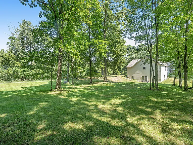 7675 E Kent Rd — Photo 7