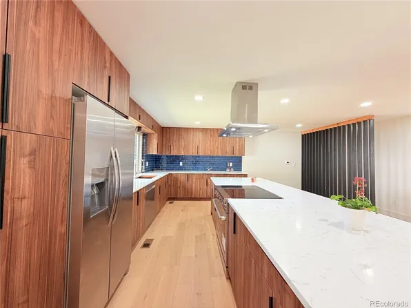 2448 S Holland Court, Denver, CO 80227