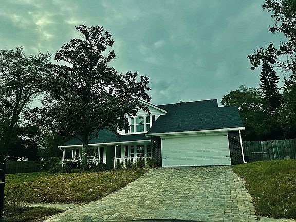 3rd image of 5925 Phyllis Lou Cir