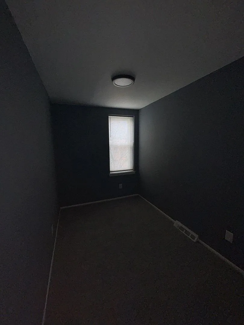 2630 W. Franklin Street — Photo 2