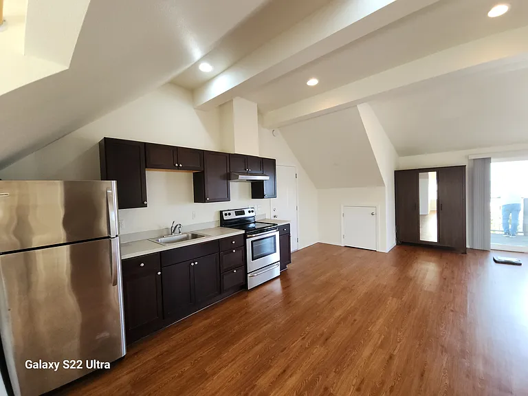 2412 Rucker Ave #2 — Photo 24