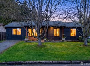 327 213 Place SW, Bothell, WA 98021