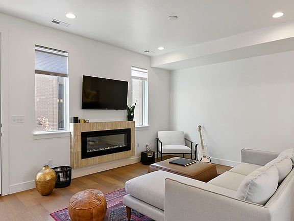 3rd image of 3005 S Elgin Hill Ct #13