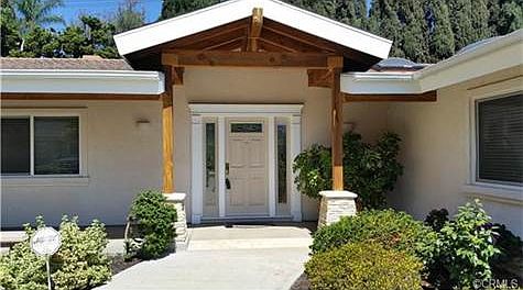 3rd image of 1336 Sheppard Dr
