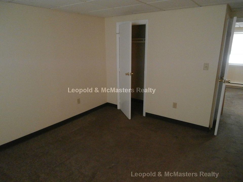 2nd image of 180 Andover St #12J