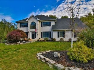 3792 Tiffany Dr, Easton, PA 18045