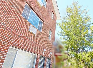 1348 Eggert Place, Bayswater, NY 11691