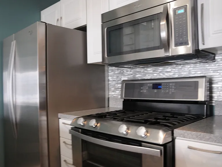 4705 Athalia Dr — Photo 7