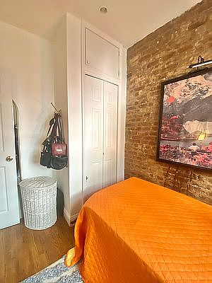 4th image of 512 E 80th St APT 12