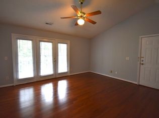 5805 Battery Dr UNIT 3B, Greensboro, NC 27409